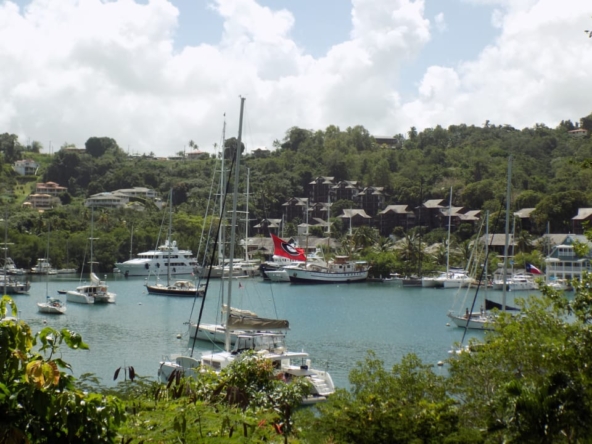 Mango Beach Inn