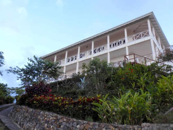 Kayansyel Villa