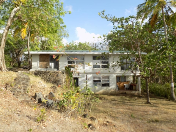 Trouya Beach House For Sale
