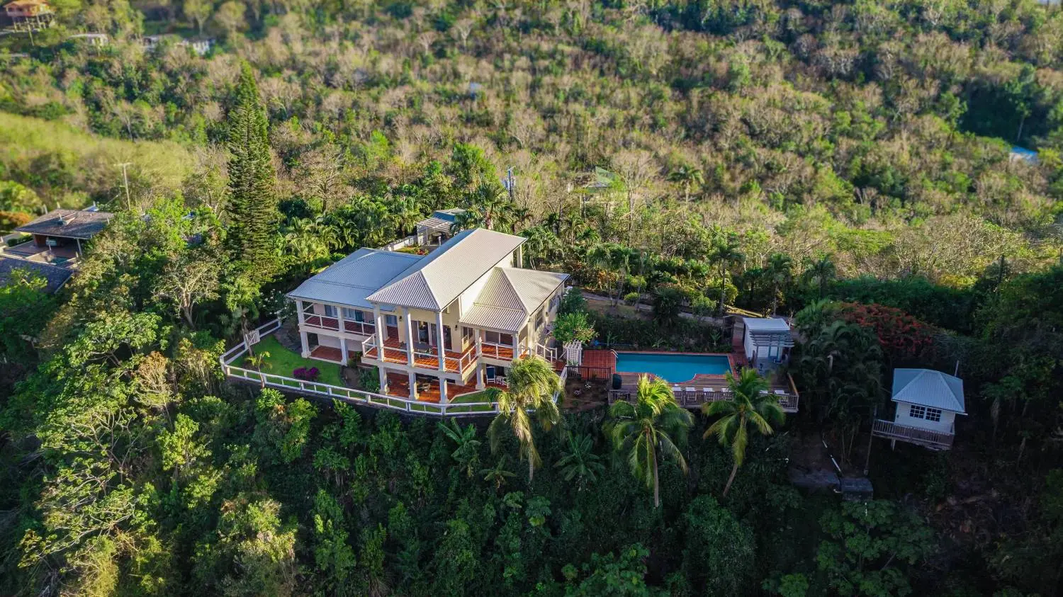 4 Bed Villa For Sale in Marigot Bay St Lucia