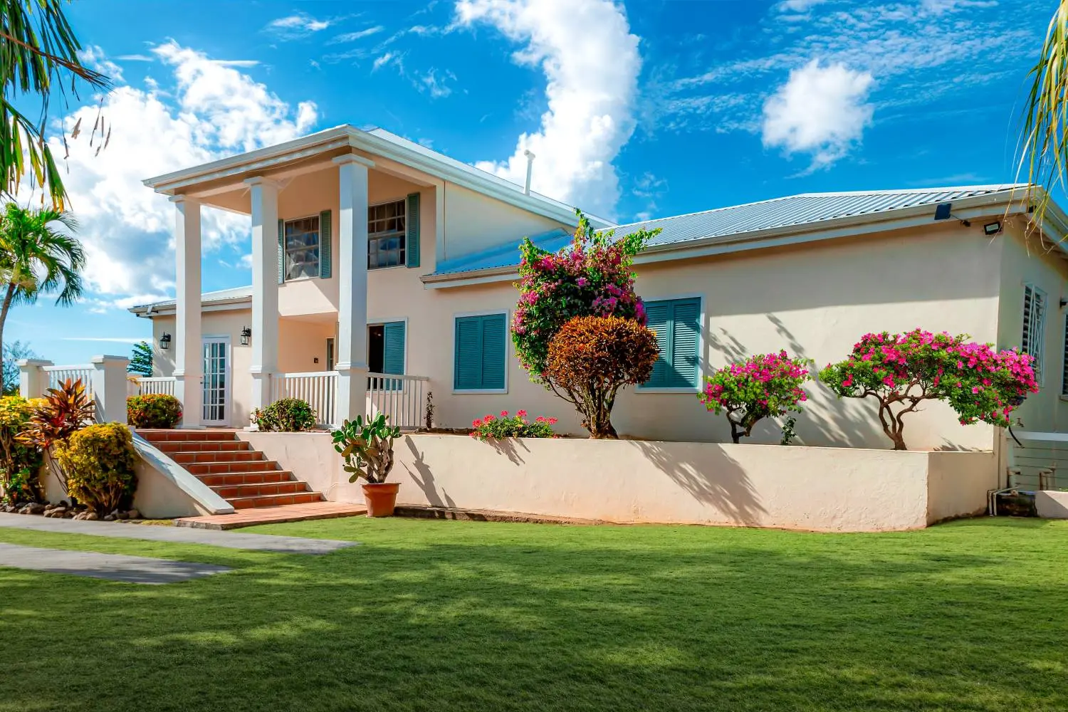 4 Bed Villa For Sale in Marigot Bay St Lucia real estate yard