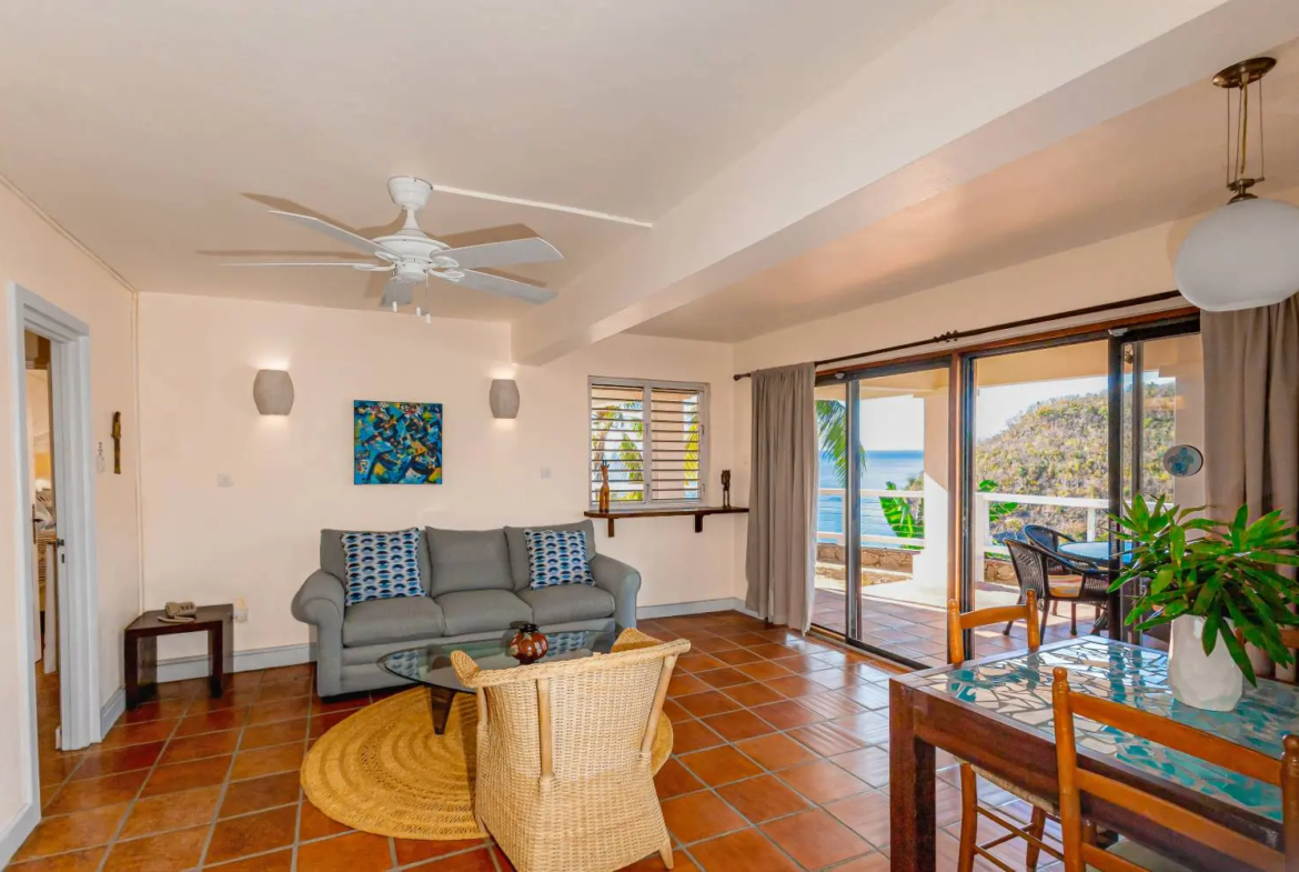 4 Bed Villa For Sale in Marigot Bay St Lucia real estate sitting room